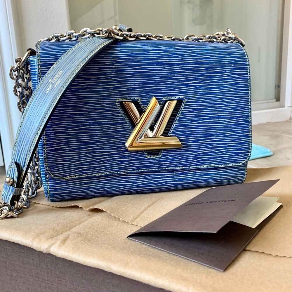 Louis Vuitton Blue Epi Twist MM 
Louis Vuitton